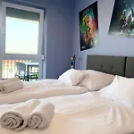 Mese Panzio زلاكاروس