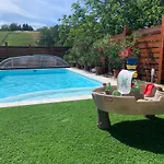 Mese Panzio Apartment