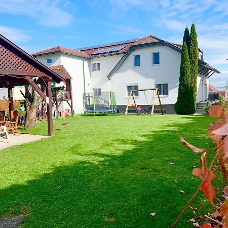 Mese Panzio Zalakaros