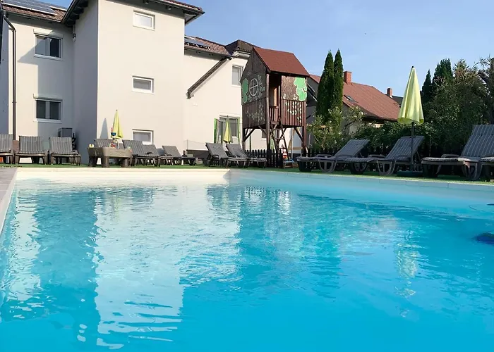 Mese Panzio Zalakaros